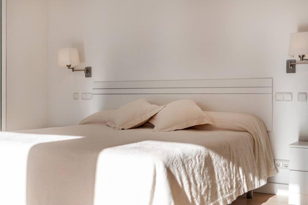 Bright Elegant 3Bdr Apartment In Puerto Banus マルベーリャ エクステリア 写真