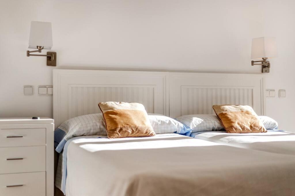 Bright Elegant 3Bdr Apartment In Puerto Banus マルベーリャ エクステリア 写真