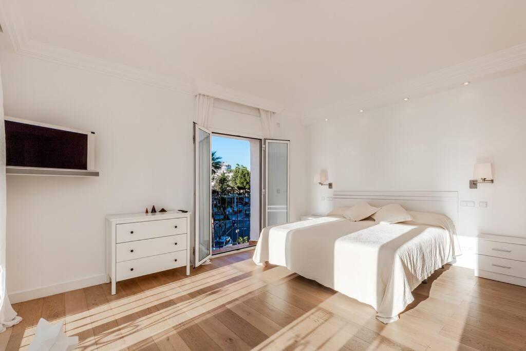Bright Elegant 3Bdr Apartment In Puerto Banus マルベーリャ エクステリア 写真